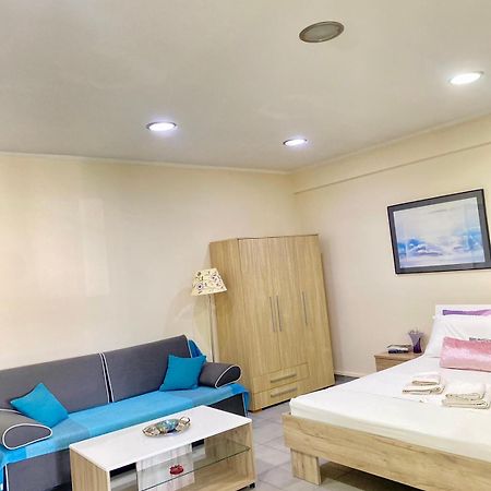 Cozy Apartment Near To The Airport Kouvaras ภายนอก รูปภาพ