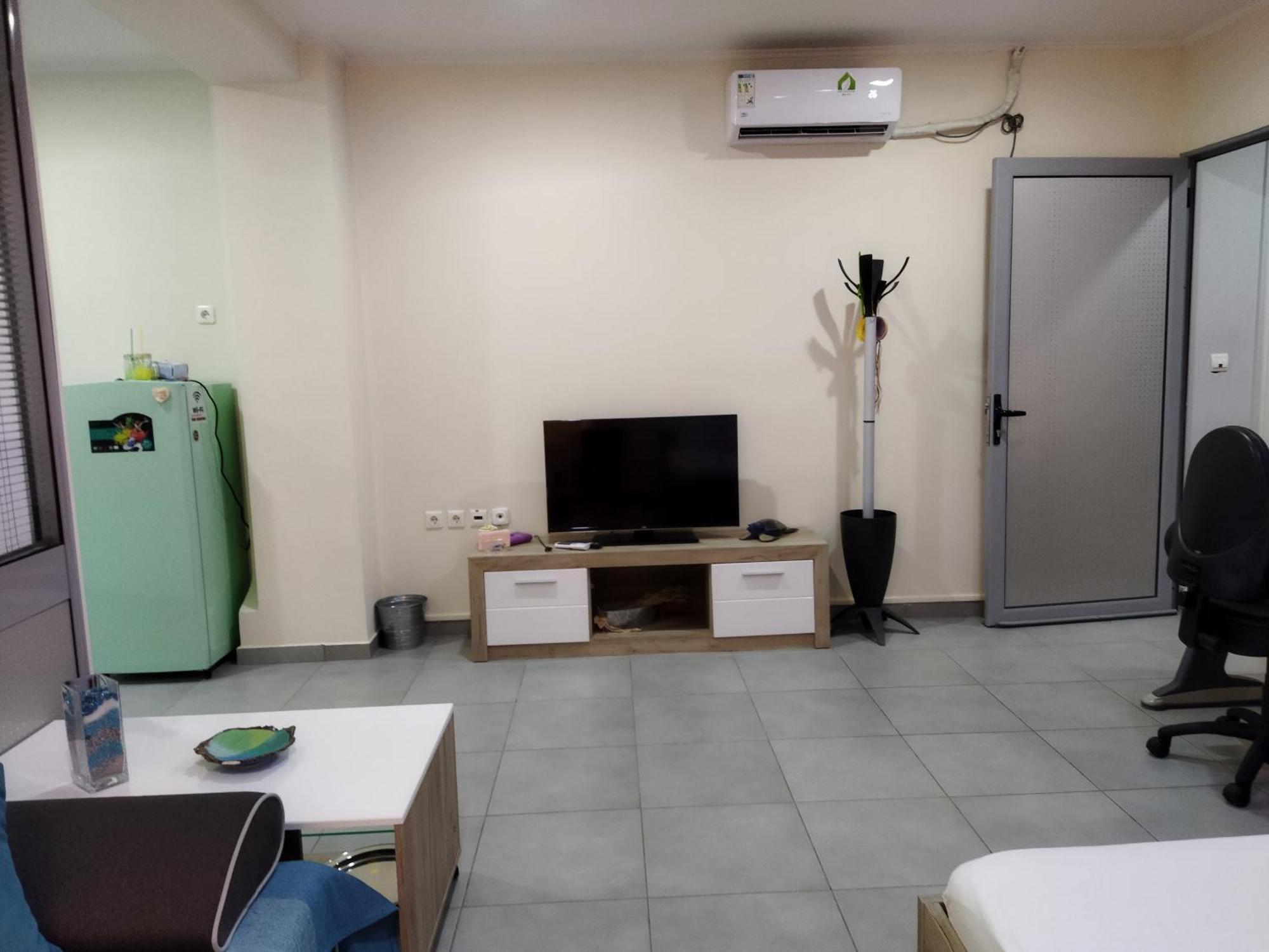 Cozy Apartment Near To The Airport Kouvaras ภายนอก รูปภาพ